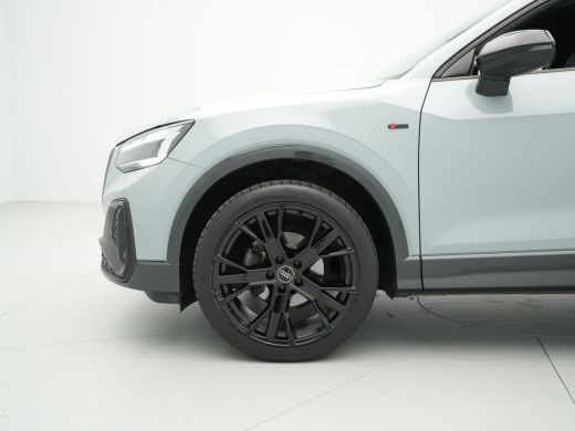 Audi Q2 35 150 pk TFSI S Edition S Line Navigatie, Black Pakket, 44 ActivLease financial lease