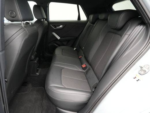 Audi Q2 35 150 pk TFSI S Edition S Line Navigatie, Black Pakket, 44 ActivLease financial lease