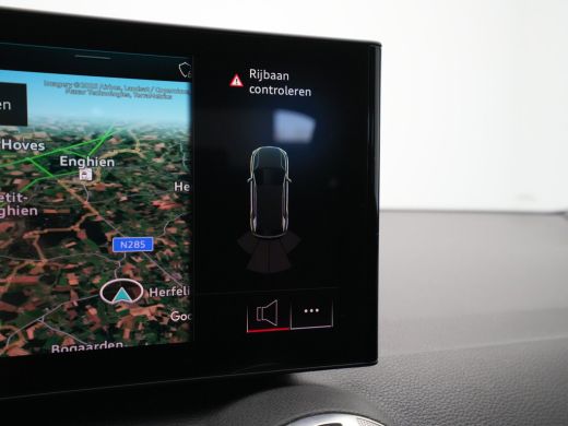 Audi Q2 35 150 pk TFSI S Edition S Line Navigatie, Black Pakket, 44 ActivLease financial lease