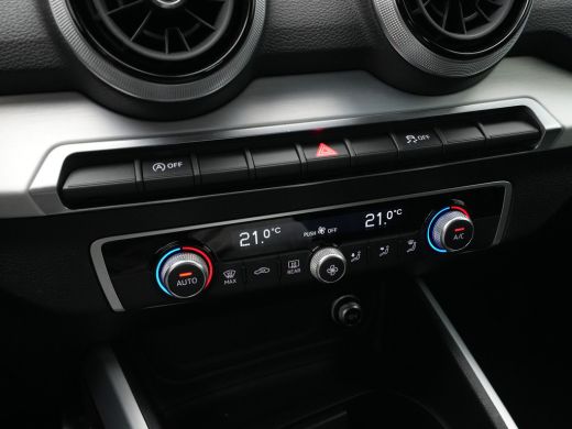 Audi Q2 35 150pk TFSI S-Tronic S Edition S Line ActivLease financial lease
