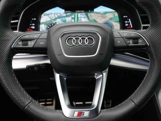 Audi Q8 55 TFSI e 380pk quattro Pro Line S-Line Navigatie Luchtvering Stoelmemory Bang & Olufsen ActivLease financial lease