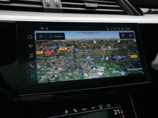 Audi Q8 e-tron 55 quattro Advanced Edition 115 kWh Panorama 360 Camera Trekhaak HUD 22'' 3 ActivLease financial lease