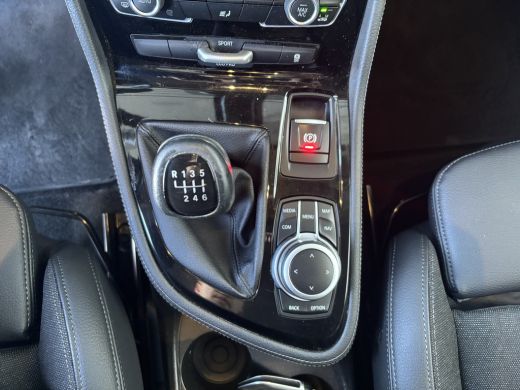 BMW 2 Serie Gran Tourer 216i 7p. Business Edition | trekhaak || Cruise control | Elektrisch bedienbare koffer... ActivLease financial lease