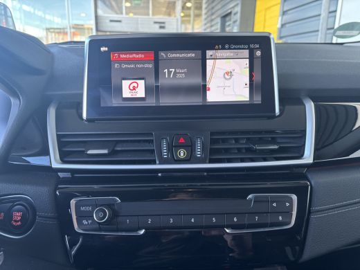 BMW 2 Serie Gran Tourer 216i 7p. Business Edition | trekhaak || Cruise control | Elektrisch bedienbare koffer... ActivLease financial lease