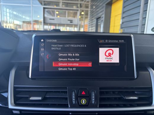 BMW 2 Serie Gran Tourer 216i 7p. Business Edition | trekhaak || Cruise control | Elektrisch bedienbare koffer... ActivLease financial lease