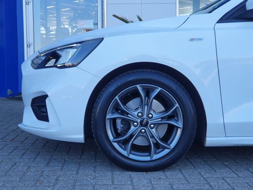 Ford Focus Wagon 1.5 150 PK ST Line | Winter Pack | Cruise Control | Parkeersensoren | Apple Carplay/Android... ActivLease financial lease