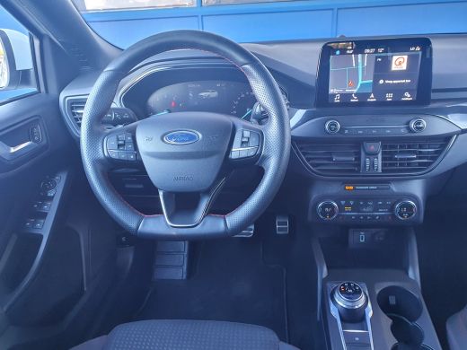 Ford Focus Wagon 1.5 150 PK ST Line | Winter Pack | Cruise Control | Parkeersensoren | Apple Carplay/Android... ActivLease financial lease
