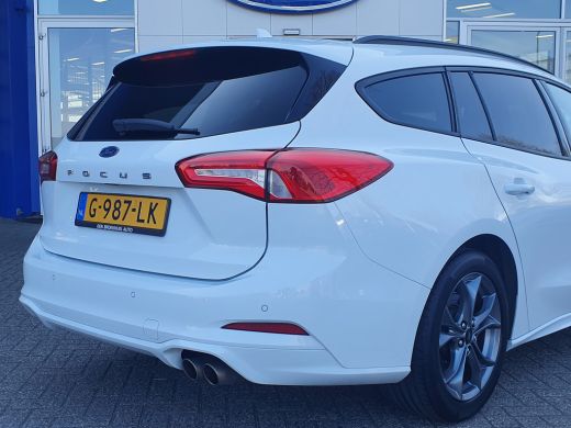 Ford Focus Wagon 1.5 150 PK ST Line | Winter Pack | Cruise Control | Parkeersensoren | Apple Carplay/Android... ActivLease financial lease