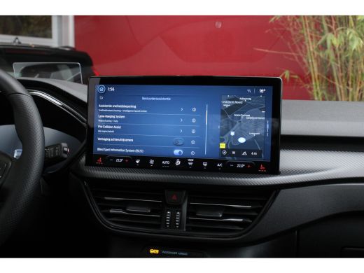 Ford Kuga 2.5 PHEV ST-Line X Full options | Pano | Head-up | Adapt. Cruise | Winterpack | Trekhaak | 19'' ActivLease financial lease