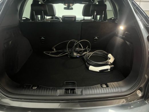 Ford Kuga Ford 2.5 PHEV ST-Line X t-Line X Pano/Head Up/Adaptive/Winterpakket ActivLease financial lease