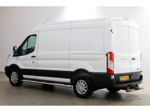 Ford Transit 350 2.0 TDCI 130pk E6 L2H2 Trend Airco/Camera/Trekhaak 2800kg 04-2019 ActivLease financial lease