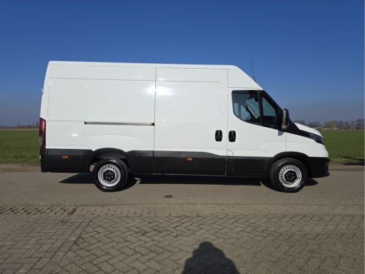 Iveco Daily 35S14V 2.3 352L H2 L2L H2 - 140 Pk - Euro 6 - Airco - Cruise Control ActivLease financial lease