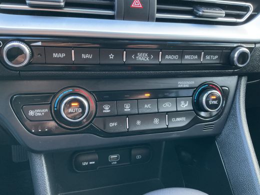 Kia Niro 1.6 GDi Plug-in PHEV Stoel/stuurverw Navi/Cam DynamicLine Plug-in ActivLease financial lease