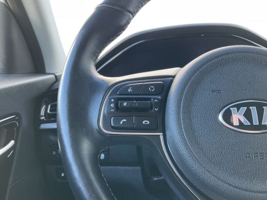 Kia Niro 1.6 GDi Plug-in PHEV Stoel/stuurverw Navi/Cam DynamicLine Plug-in ActivLease financial lease