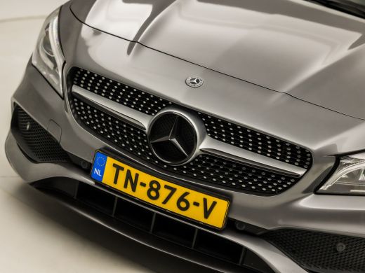Mercedes CLA-Klasse 180 AMG Sport Automaat (SCHUIFDAK, APPLE CARPLAY, GROOT NAVI, LEDER/ALCANTARA, CAMERA, SPORTSTOEL... ActivLease financial lease