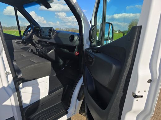 Mercedes Sprinter 317 1.9 CDI L3 H2 - 170 Pk - Euro 6 - Camera - StoelVerwarming - MBUX - RWD ActivLease financial lease