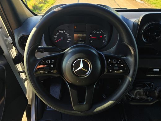 Mercedes Sprinter 317 1.9 CDI L3 H2 - 170 Pk - Euro 6 - Camera - StoelVerwarming - MBUX - RWD ActivLease financial lease