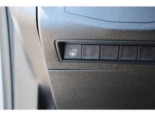 Opel Combo 1.5 BlueHDi 130 S&S L1 | Automaat | 3-Zits | Navigatie | Camera | Lichtmetaal | 2.500km | ActivLease financial lease