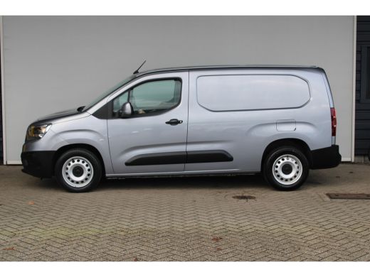 Opel Combo 1.5D L2H1 Edition | Navigatiesysteem full map | Parkeersensor achter | Trekhaak ActivLease financial lease