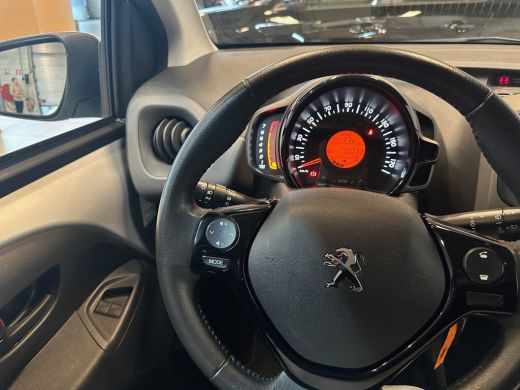 Peugeot 108 1.0 e-VTi Active | Bluetooth telefoonvoorbereiding | LED dagrijverlichting | Metaalkleur ActivLease financial lease