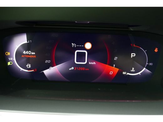 Peugeot 208 Peugeot 1.2 PURTECH 100PK GT AUTOMAAT / NAVI / CLIMA / PDC / 17"LMV / CAMERA / FULL-LED / BLUETOO... ActivLease financial lease