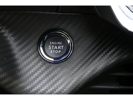 Peugeot 208 Peugeot 1.2 PURTECH 100PK GT AUTOMAAT / NAVI / CLIMA / PDC / 17"LMV / CAMERA / FULL-LED / BLUETOO... ActivLease financial lease