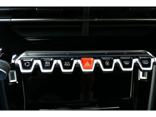 Peugeot 208 Peugeot 1.2 PURTECH 100PK GT AUTOMAAT / NAVI / CLIMA / PDC / 17"LMV / CAMERA / FULL-LED / BLUETOO... ActivLease financial lease