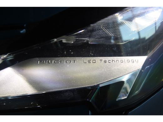 Peugeot 3008 Peugeot 1.6 Hybrid 225-PK Allure Pack Business NAVI | CLIMATE CONTROL | STOELVERWARMING | CAMERA ActivLease financial lease