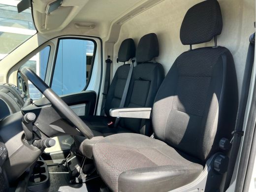 Peugeot Boxer Peugeot 335 2.0 BlueHDI L2H2 Premium | Luchtvering | Inrichting laadruimte| ActivLease financial lease