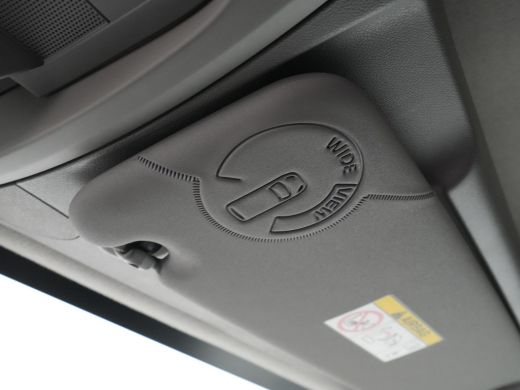 Renault Master T35 2.3 dCi 135 L2H2 Comfort Navigatie Trekhaak Airco Cruise Carplay Camera ActivLease financial lease