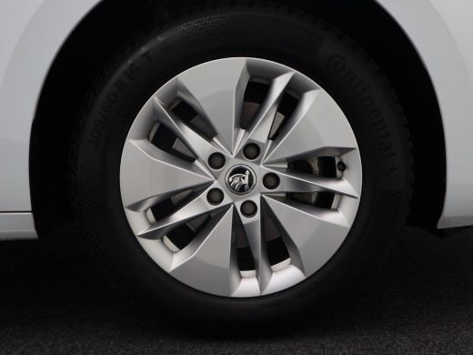 Skoda Octavia Combi 1.0 e-TSi 110 Pk Automaat Business Edition | Navigatie | Trekhaak | Virtual Dashboard | Cru... ActivLease financial lease