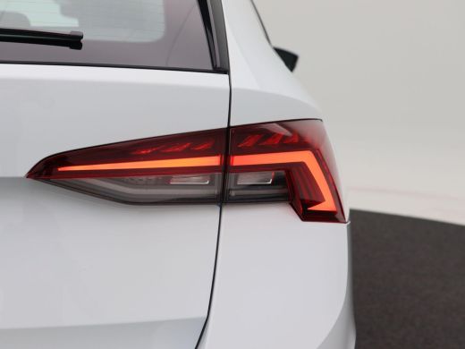 Skoda Octavia Combi 1.0 e-TSi 110 Pk Automaat Business Edition | Navigatie | Trekhaak | Virtual Dashboard | Cru... ActivLease financial lease