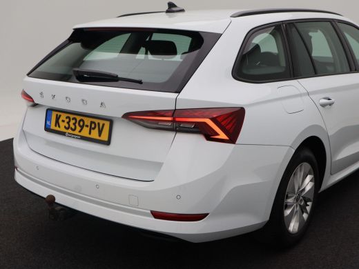 Skoda Octavia Combi 1.0 e-TSi 110 Pk Automaat Business Edition | Navigatie | Trekhaak | Virtual Dashboard | Cru... ActivLease financial lease