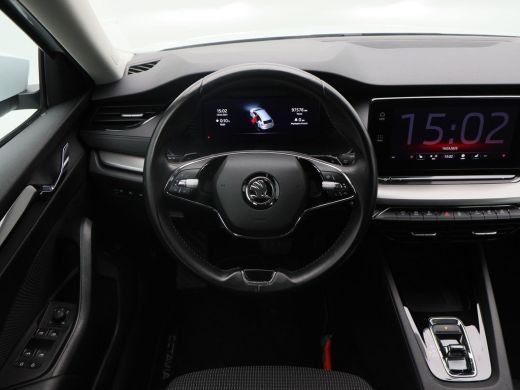 Skoda Octavia Combi 1.0 e-TSi 110 Pk Automaat Business Edition | Navigatie | Trekhaak | Virtual Dashboard | Cru... ActivLease financial lease