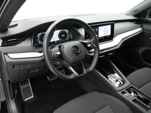 Skoda Octavia Combi 1.0 e-TSI 110pk DSG Sport Business Black Edition Navigatie Trekhaak Virtual Cockpit Pdc Cru... ActivLease financial lease