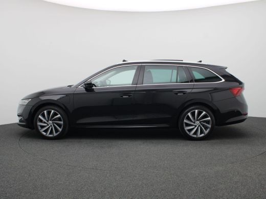 Skoda Octavia Combi 1.4 TSI iV PHEV Business Edition Plus 204PK DSG Pano-schuifdak, leder, head-up, matrix led,... ActivLease financial lease