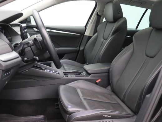 Skoda Octavia Combi 1.4 TSI iV PHEV Business Edition Plus 204PK DSG Pano-schuifdak, leder, head-up, matrix led,... ActivLease financial lease