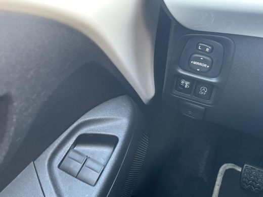 Toyota Aygo 1.0 VVT-i x-pose ActivLease financial lease