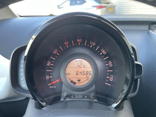 Toyota Aygo 1.0 VVT-i x-pose ActivLease financial lease