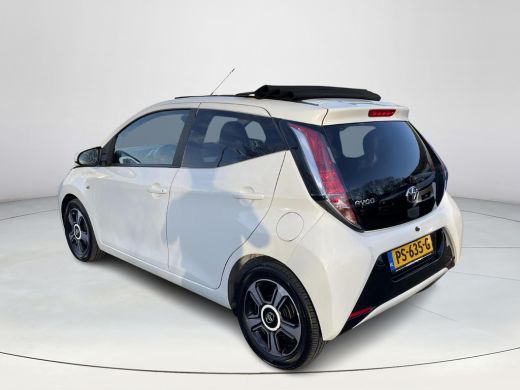 Toyota Aygo 1.0 VVT-i x-pose ActivLease financial lease