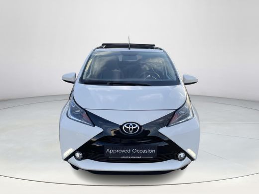 Toyota Aygo 1.0 VVT-i x-pose ActivLease financial lease