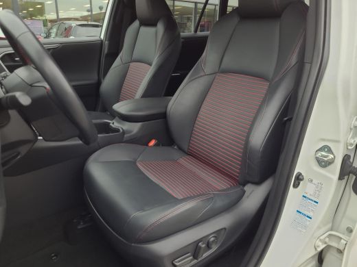 Toyota RAV4 2.5 Plug-in Hybrid AWD Style | Apple CarPlay | Trekhaak | Head-Up | Blindspot | Rijklaarprijs inc... ActivLease financial lease