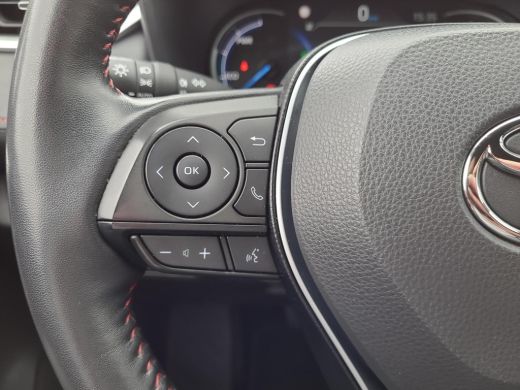 Toyota RAV4 2.5 Plug-in Hybrid AWD Style | Apple CarPlay | Trekhaak | Head-Up | Blindspot | Rijklaarprijs inc... ActivLease financial lease