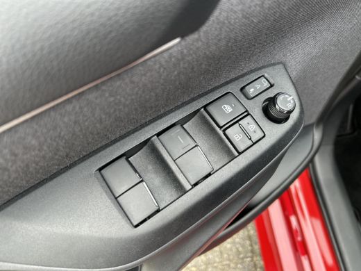 Toyota Yaris 1.5 Hybrid Executive Premium Pack ActivLease financial lease