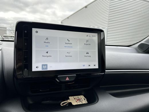Toyota Yaris 1.5 Hybrid Executive Premium Pack ActivLease financial lease