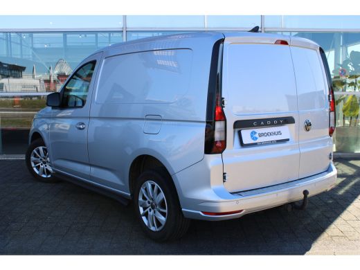 Volkswagen Caddy | Style | 122 PK | DSG Automaat | Trekhaak | Sidebars | Navi | Achteruitrijcamera | Apple Carplay ActivLease financial lease