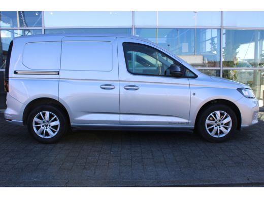 Volkswagen Caddy | Style | 122 PK | DSG Automaat | Trekhaak | Sidebars | Navi | Achteruitrijcamera | Apple Carplay ActivLease financial lease