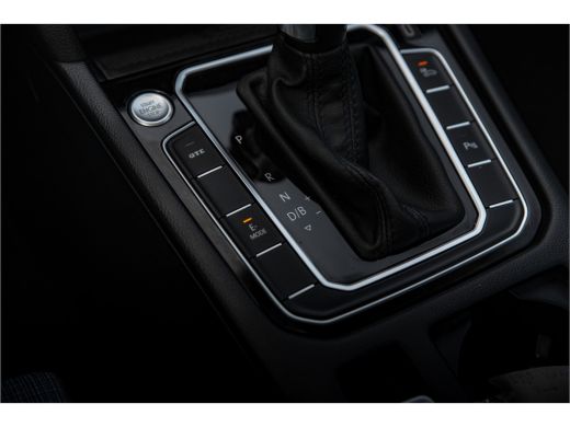 Volkswagen Passat Variant 1.4 TSI PHEV GTE | Camera | Adaptief | Panorama dak | ActivLease financial lease