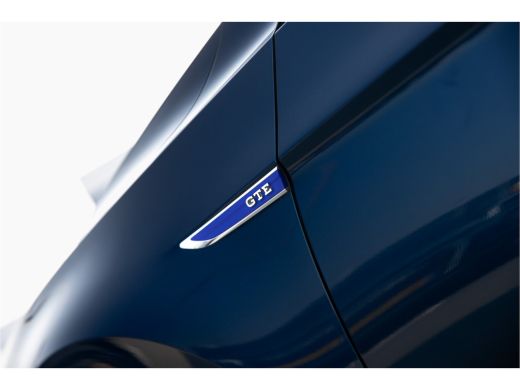 Volkswagen Passat Variant 1.4 TSI PHEV GTE | Camera | Adaptief | Panorama dak | ActivLease financial lease