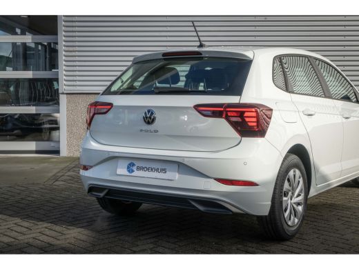 Volkswagen Polo Volkswagen Edition | 'App-Connect' smartphone integratie | Achterlichten LED | Afstandscontrolesy... ActivLease financial lease